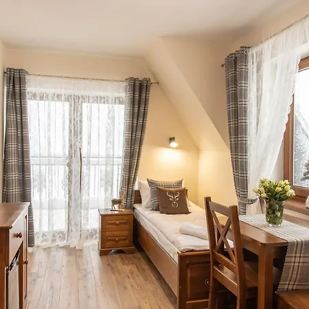 Bed and Breakfast Willa Goralski Styl - Jacuzzi, Sauna, Goralska Goscinnosc Bukowina Tatrzańska