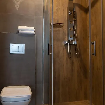 Bed & Breakfast Goralski Styl - Jacuzzi, Sauna, Goralska Goscinnosc 3*