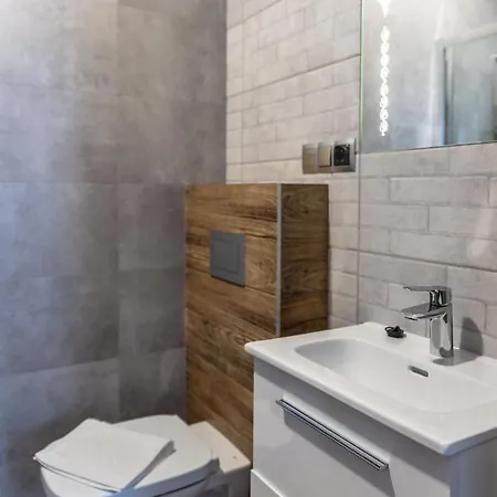 Goralski Styl - Jacuzzi, Sauna, Goralska Goscinnosc
