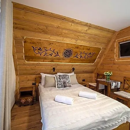 Goralski Styl - Jacuzzi, Sauna, Goralska Goscinnosc Bed & Breakfast 3*
