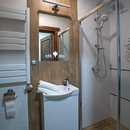 Goralski Styl - Jacuzzi, Sauna, Goralska Goscinnosc 3*