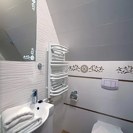 Goralski Styl - Jacuzzi, Sauna, Goralska Goscinnosc