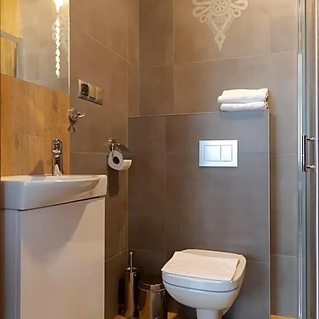 Goralski Styl - Jacuzzi, Sauna, Goralska Goscinnosc 3* Bukowina Tatrzańska
