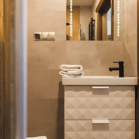 Goralski Styl - Jacuzzi, Sauna, Goralska Goscinnosc 3* Bukowina Tatrzańska
