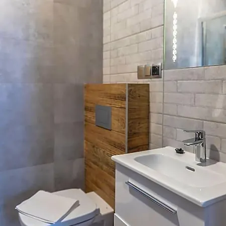Goralski Styl - Jacuzzi, Sauna, Goralska Goscinnosc Bukowina Tatrzańska