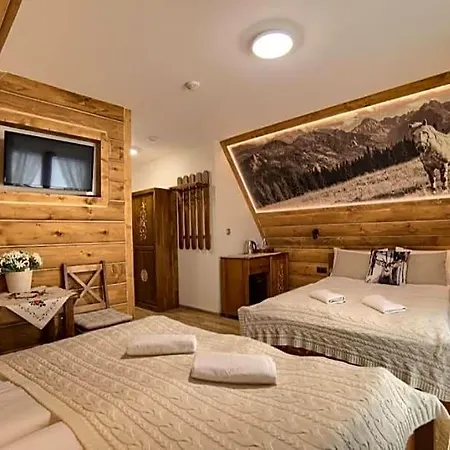 Goralski Styl - Jacuzzi, Sauna, Goralska Goscinnosc Bed & Breakfast 3*